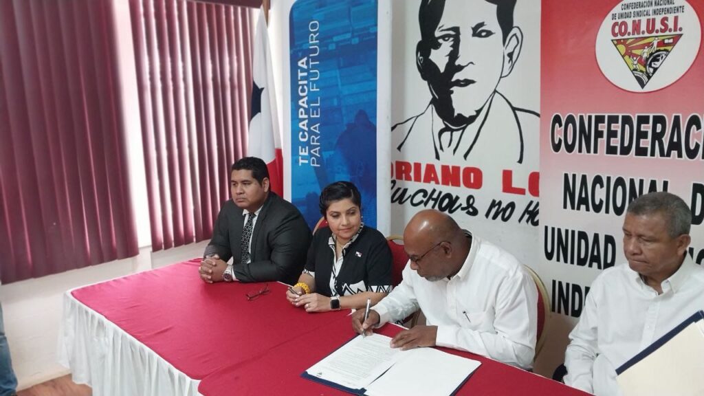 Convenio CONUSI-INADEH